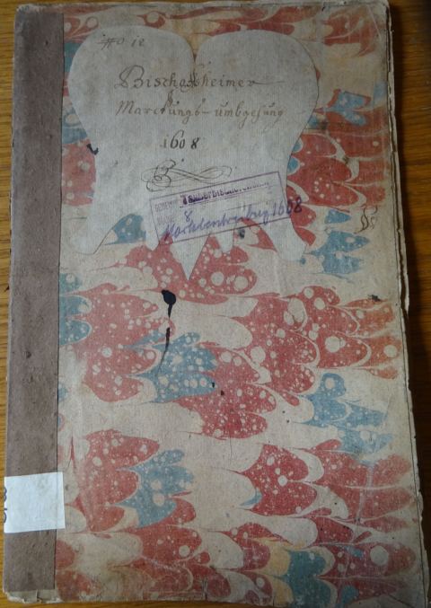 Einband des Gemarkungsumgehungsbuchs von 1608, marmoriertes Papier.