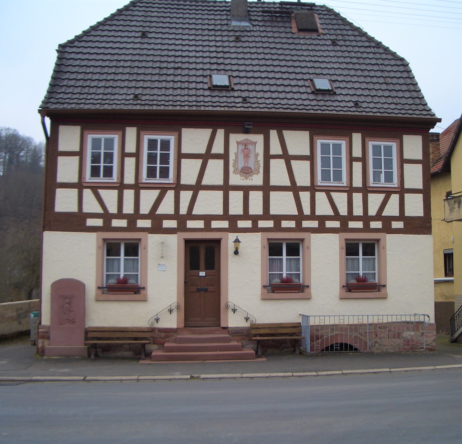 Das Pfeifermuseum im ehemaligen Rathaus in Niklashausen. Fotograf: Hokemo TV, Wikimedia Commons, Lizenz CC BY-SA 4.0.