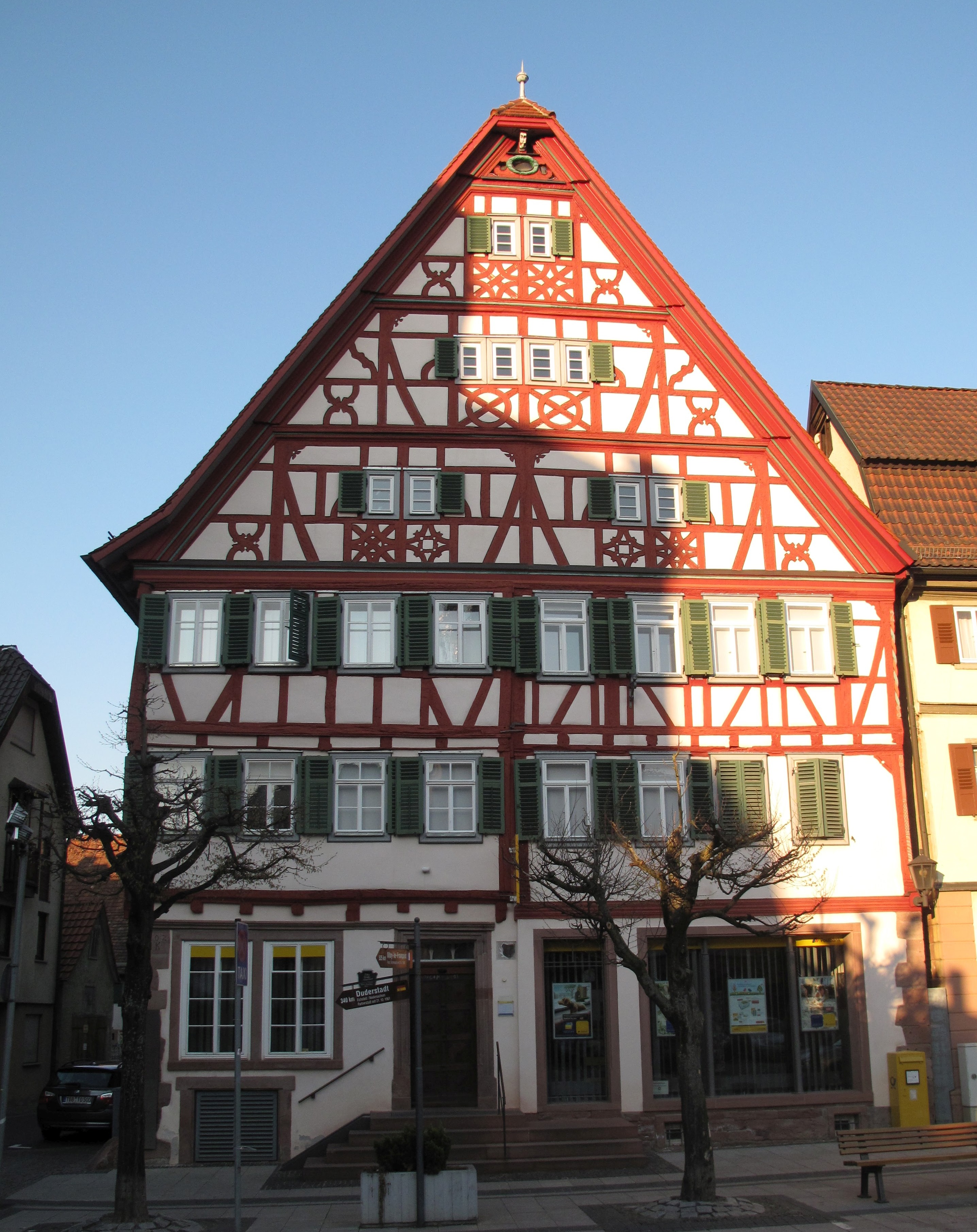 Fassade der Alten Post am Marktplatz
