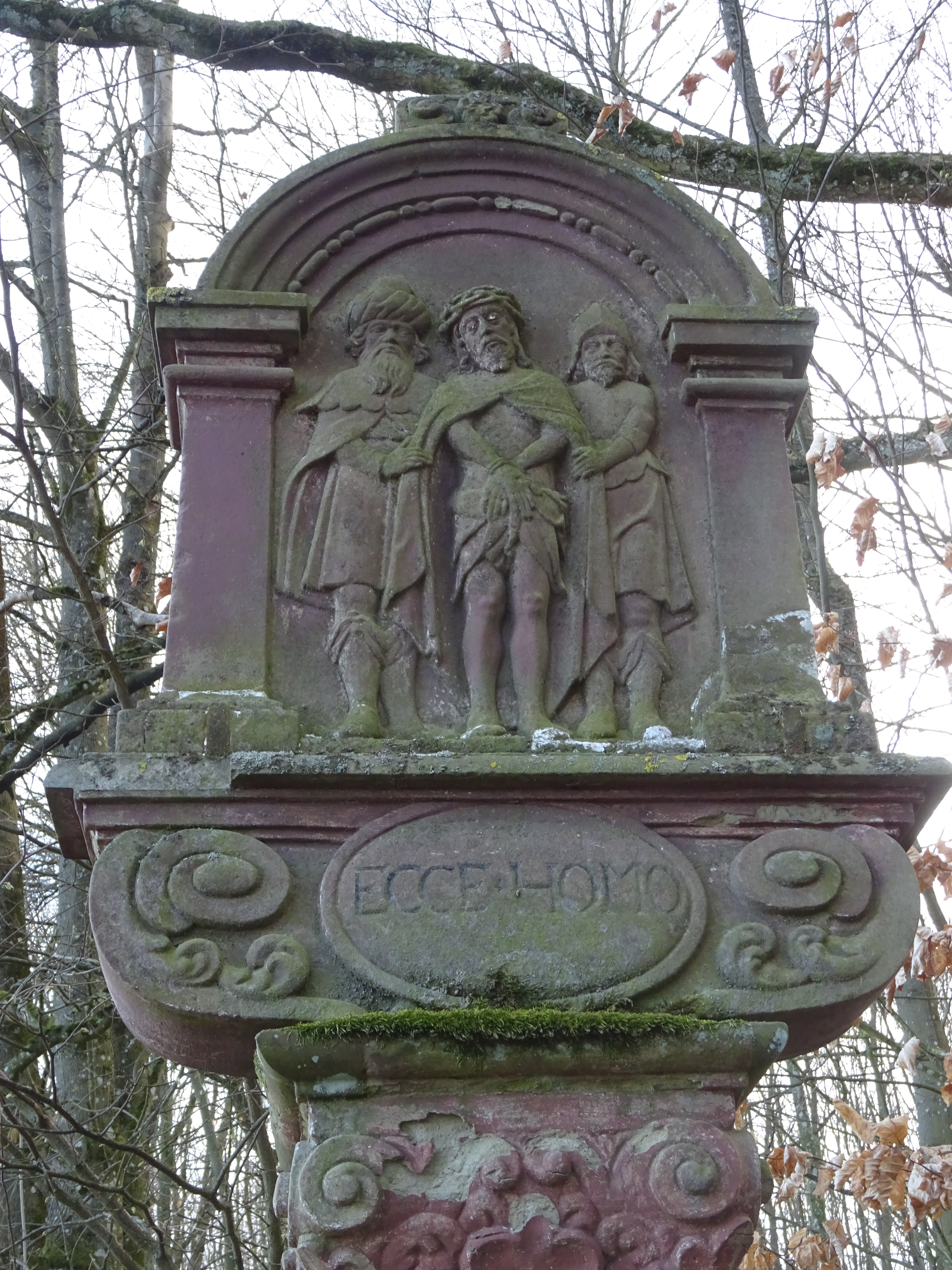 Detail des Ecce-homo-Bildstocks an der alten Würzburger Straße