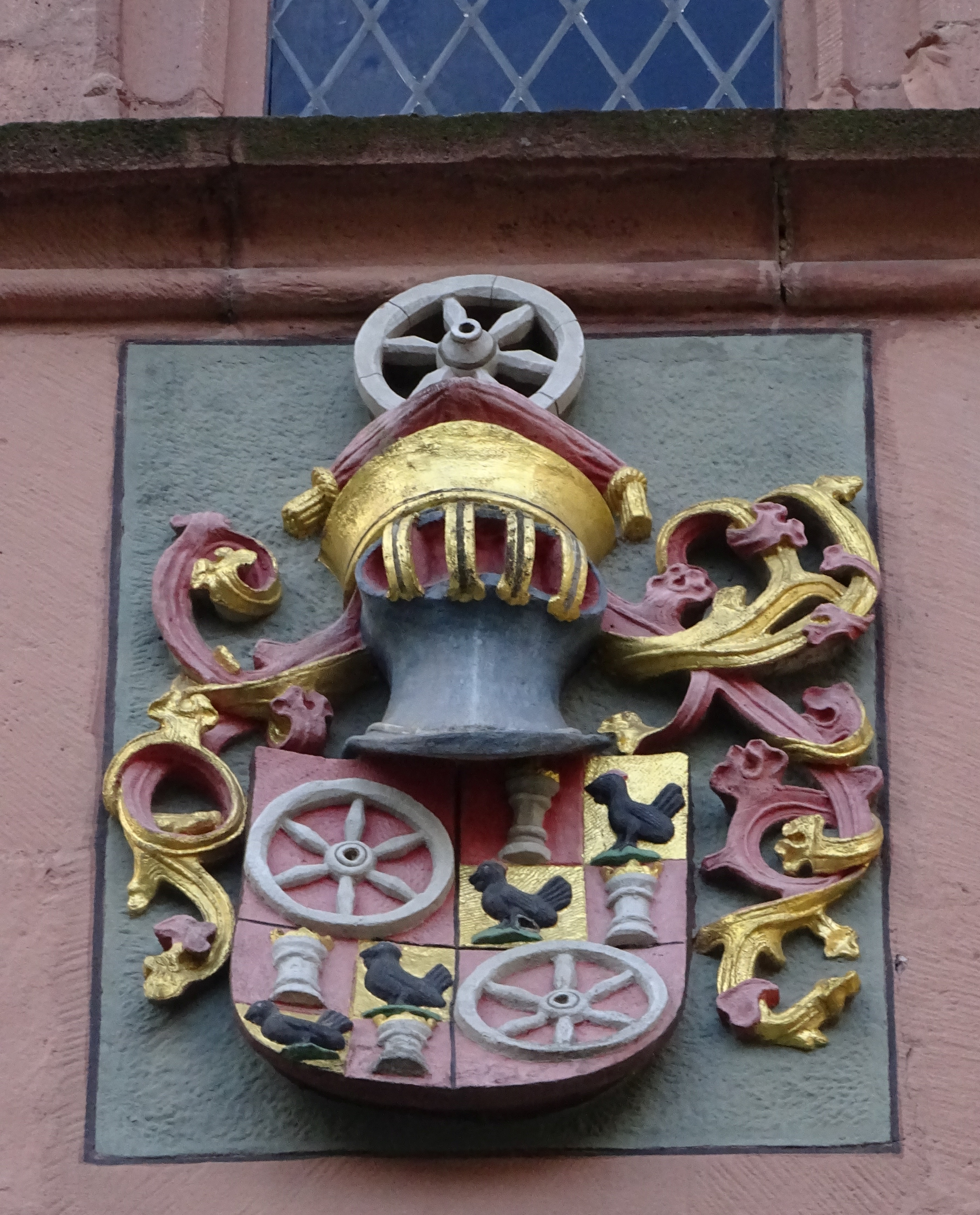 Wappen im Schlossinnenhof
