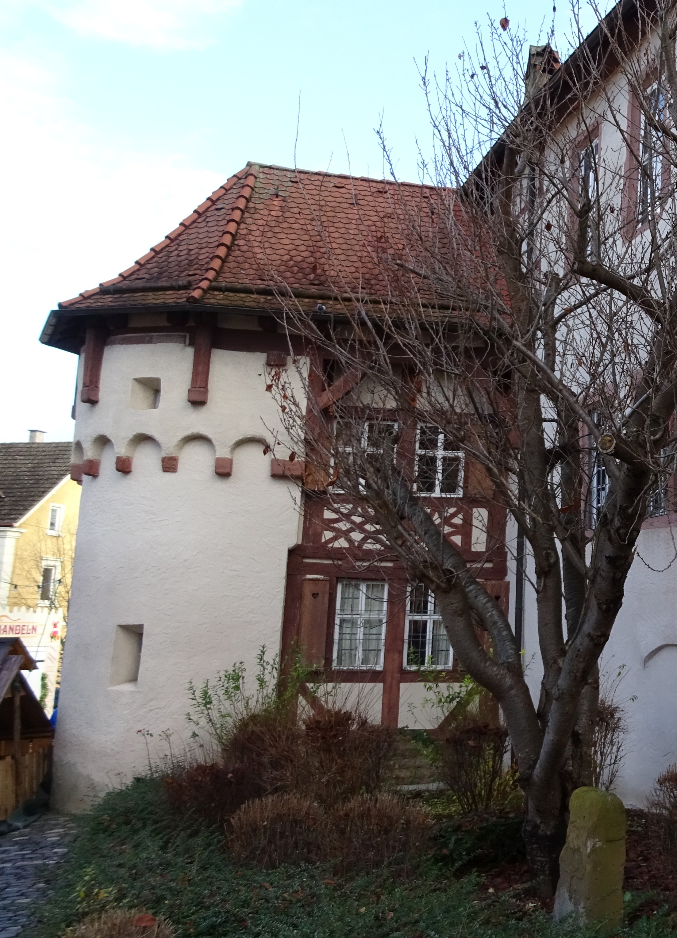 Detail des Rundturmrests nahe dem Jägerhäuschen