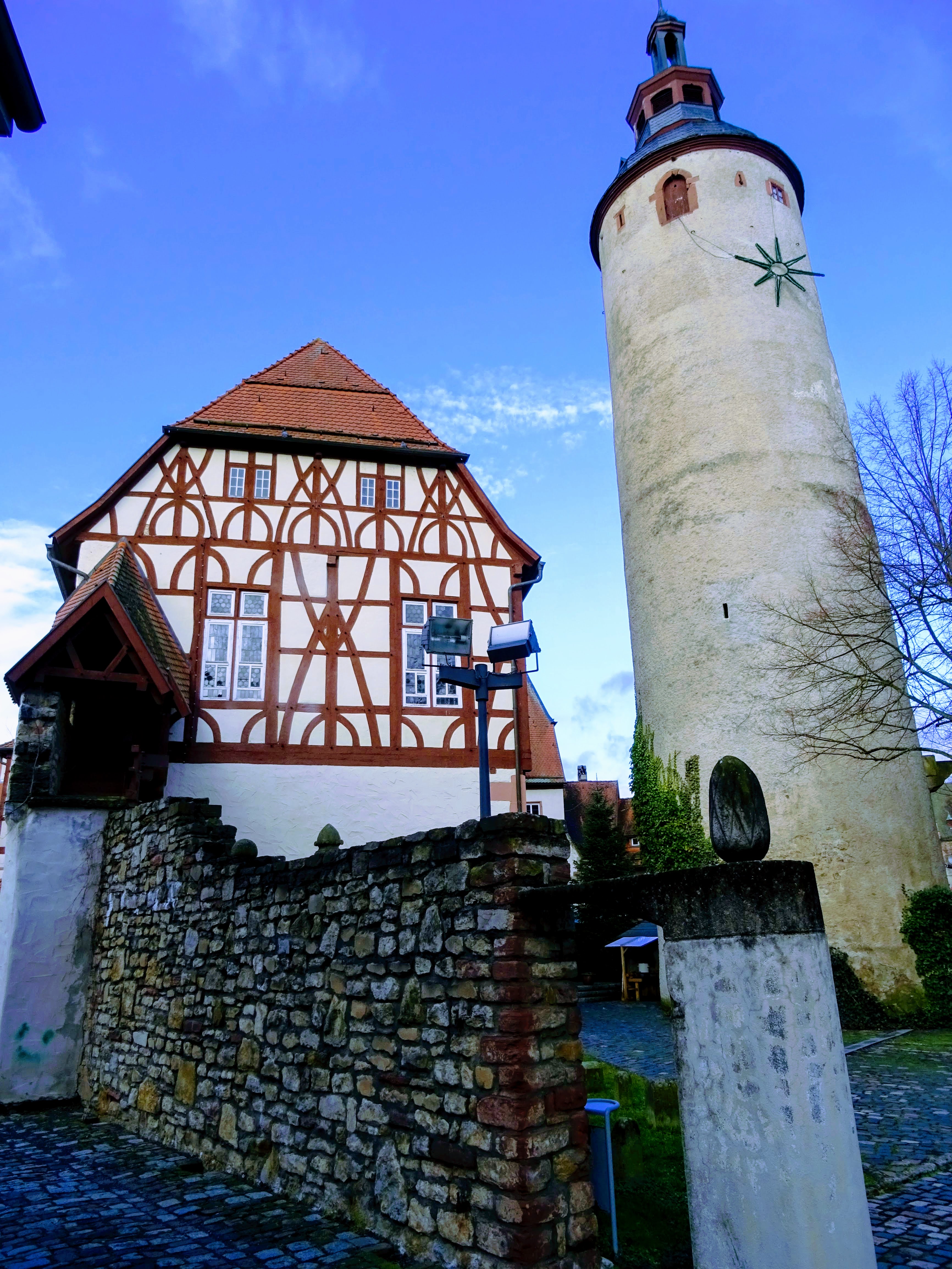 Türmersturm mit Stadtmauerrest
