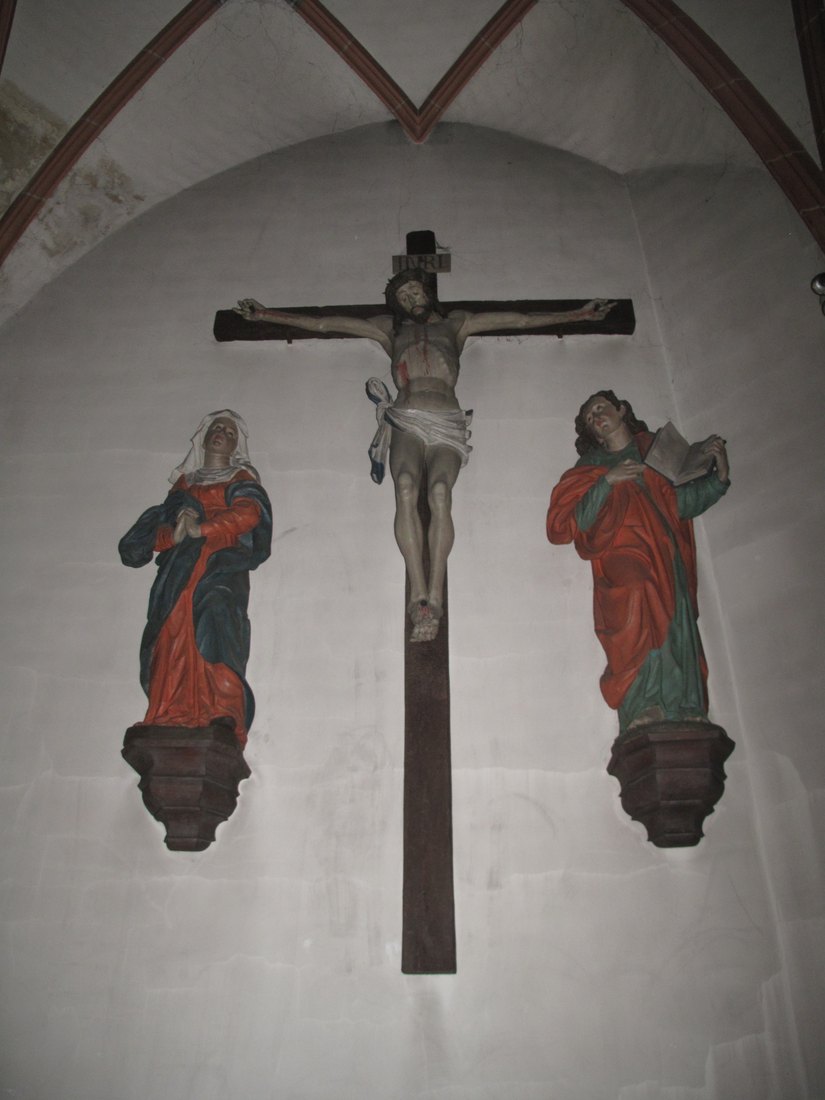 Das Kruzifix im Inneren der Stadtkirche St. Martin (Kolb Nr. 102). Foto: Hendrik Beierstettel.