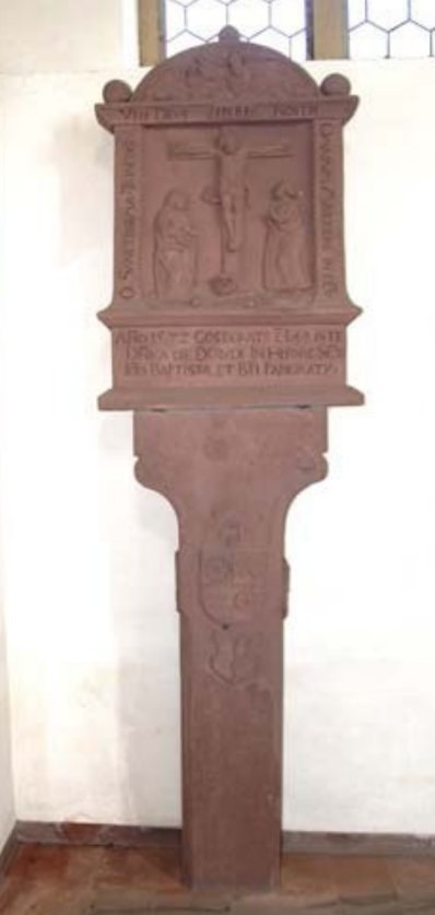 Der Bildstock von 1572 in der Friedhofskapelle Hochhausen