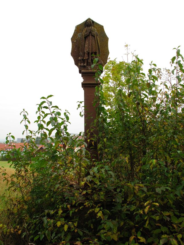 Bildstock (1687) am Ende der Laurentiusbergstr., kurz vor der Fußgängerbrücke zum Laurentiusberg
