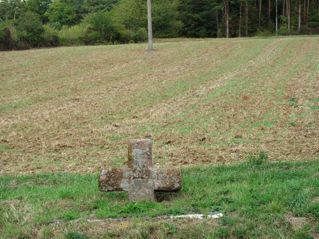 Sühnekreuz an der K 2816 zwischen Dienstadt und Tauberbischofsheim
