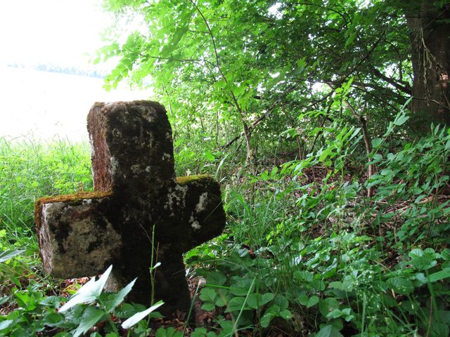 Sühnekreuz am alten Paimarer Weg, am Nordrand des Moosig-Waldes (zum Schwarzen Feld) [15.-17. Jhd.]
