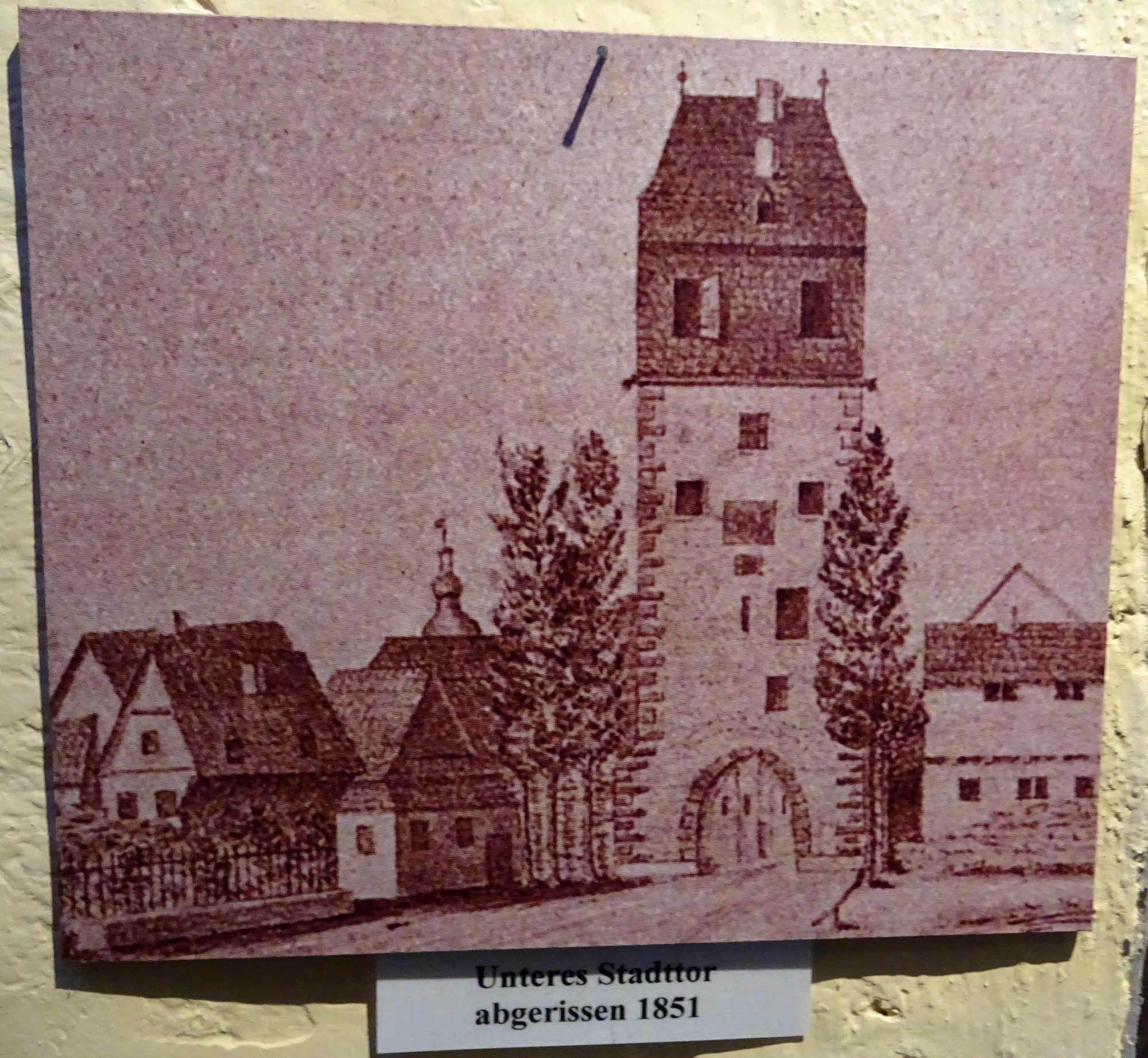 Zeichnung des 1851 abgerissenen unteren Stadttors von Bischofsheim
